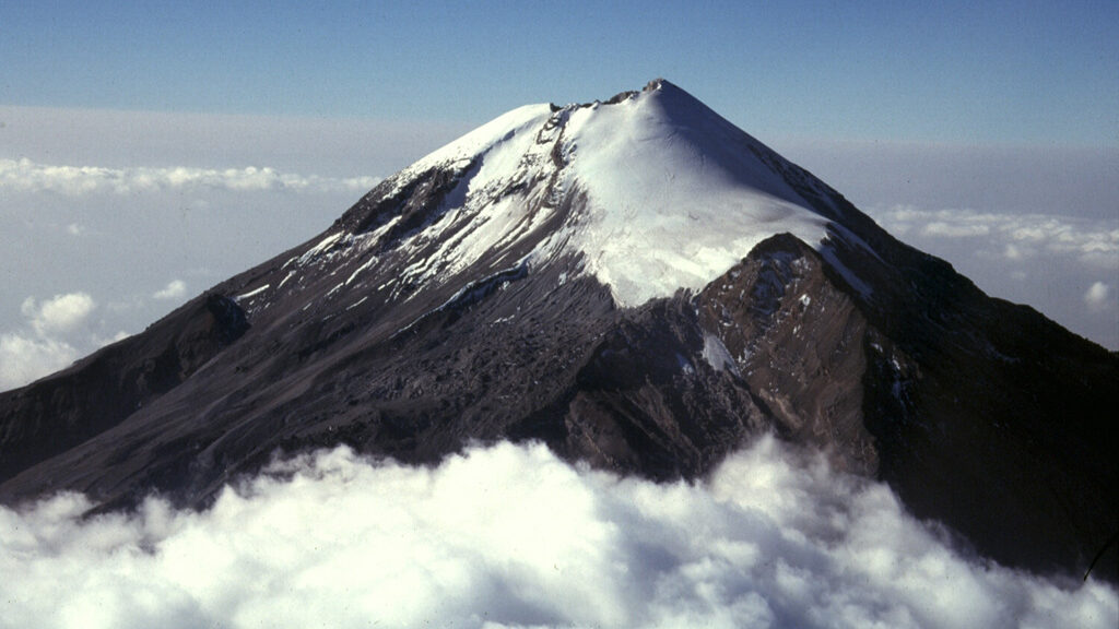 Monte_Orizaba-edited Como os Vulcões se Formam? Conheça os Maiores Vulcões do Mundo